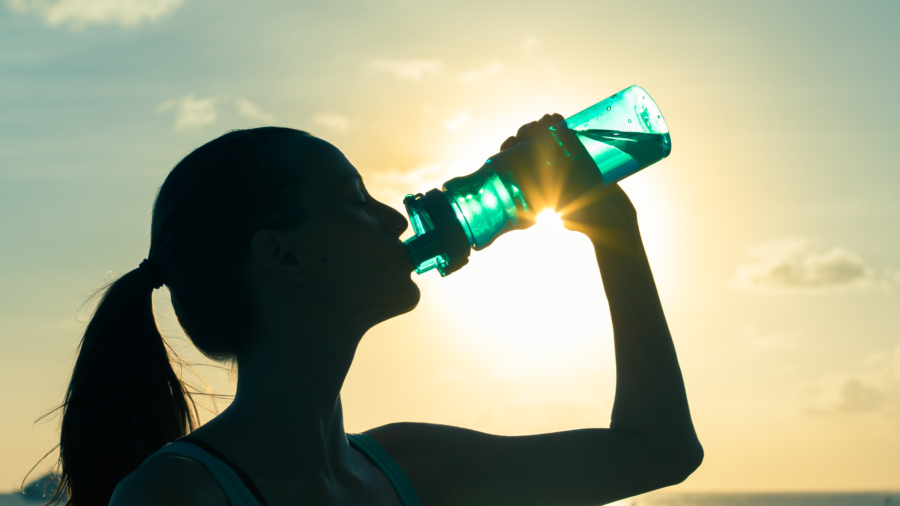 Hidratación, ¿por qué beber más agua en verano