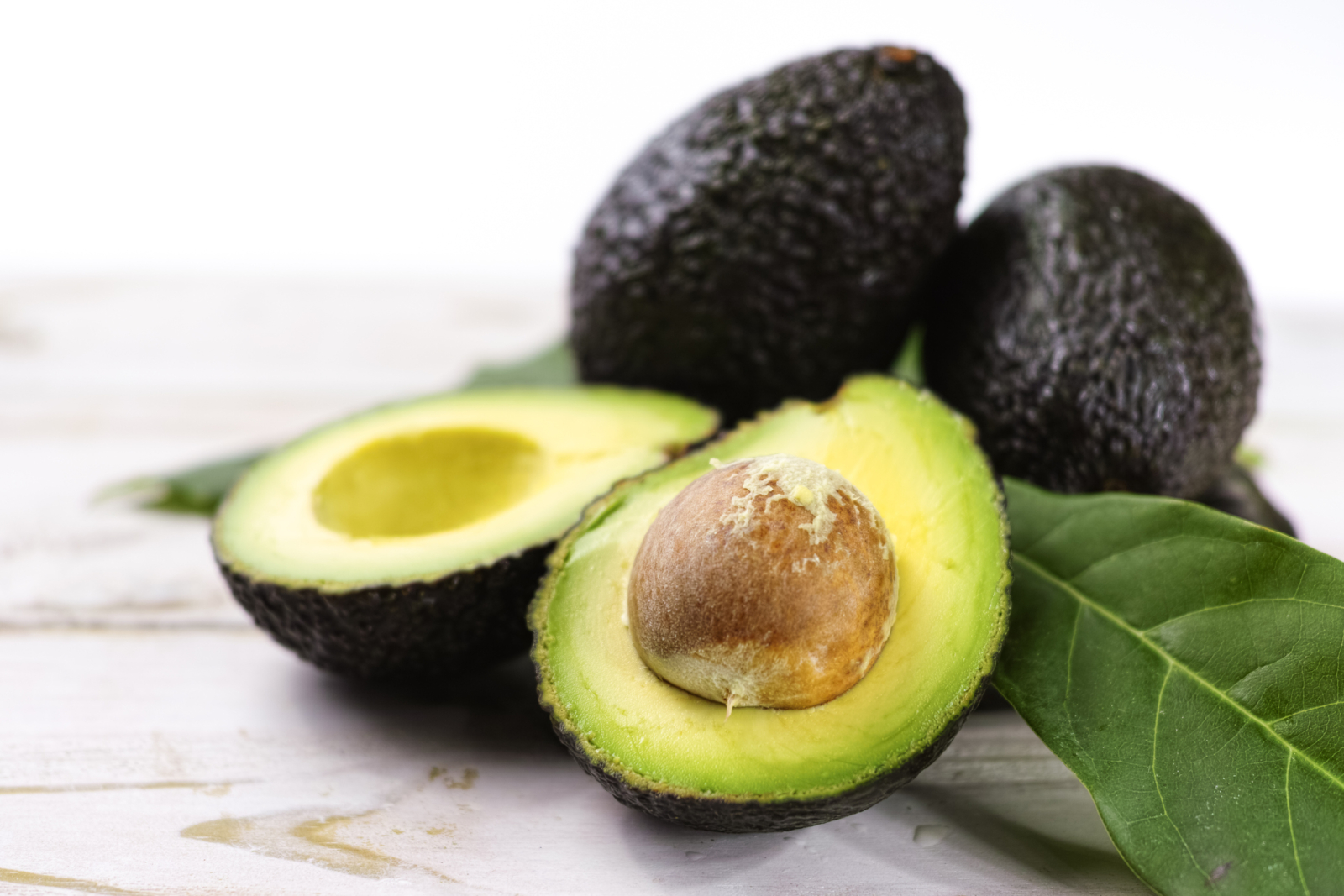 Por qué comer aguacate