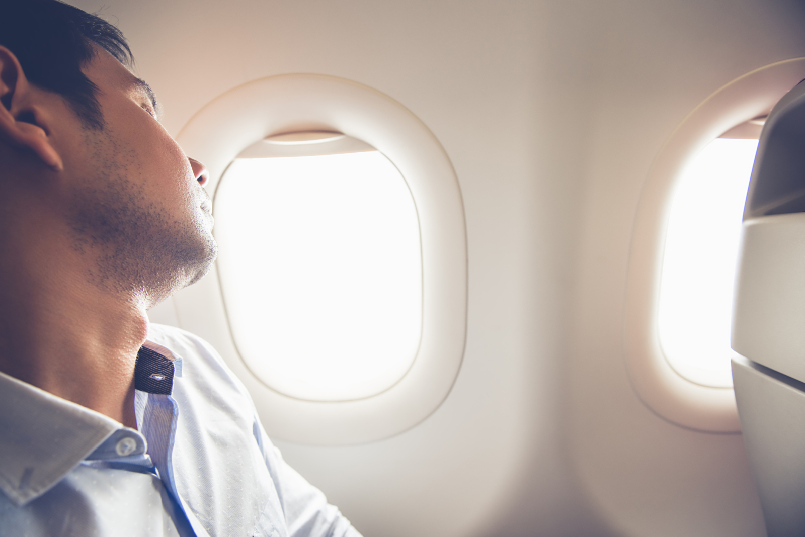 Cómo reducir los efectos del jet lag