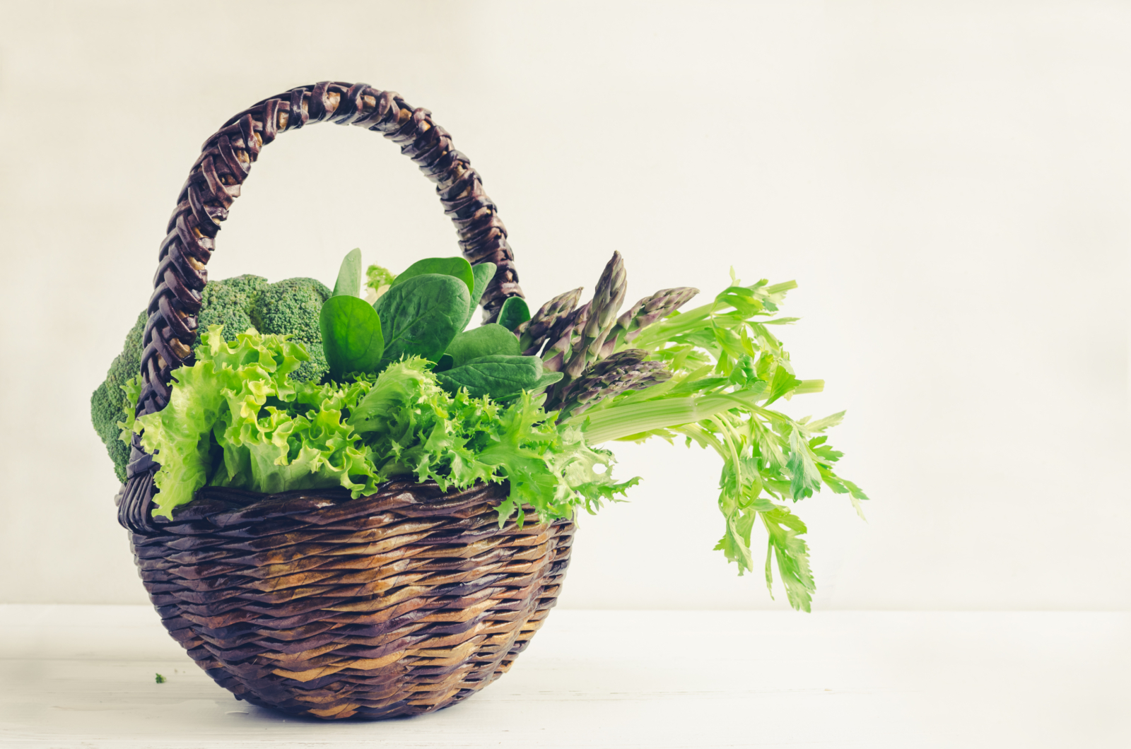 Qué frutas y verduras comer en mayo