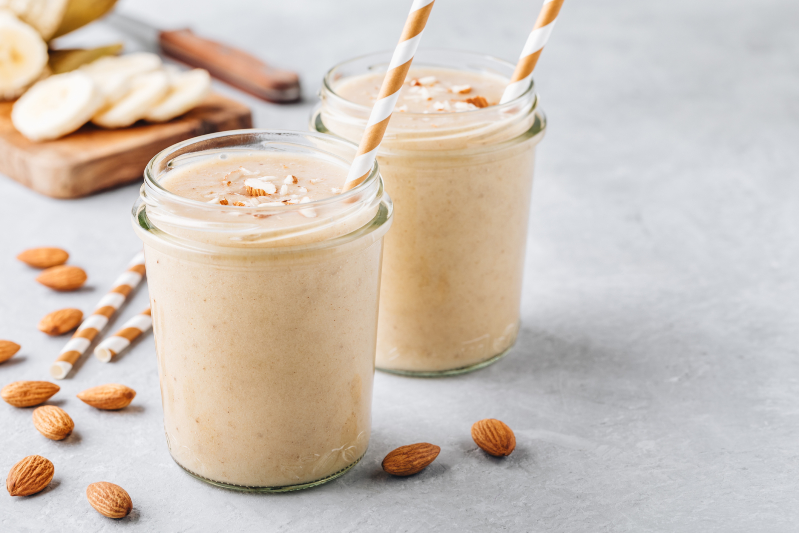 Batidos de frutas sanos y refrescantes