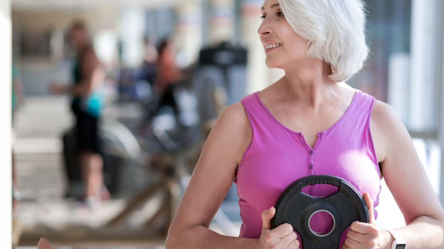 Si sufres los efectos de la menopausia, el deporte te ayudará