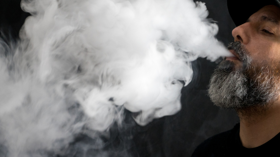 ¿Qué dicen los científicos sobre el vapeo y los cigarrillos electrónicos?