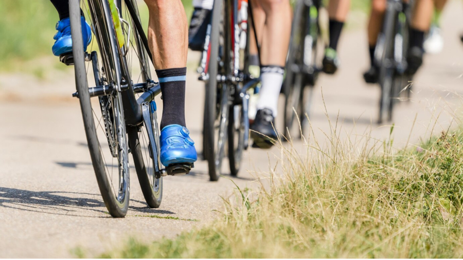 El ciclismo es uno de los deportes de bajo impacto recomendado para pacientes con enfermedades respiratorias